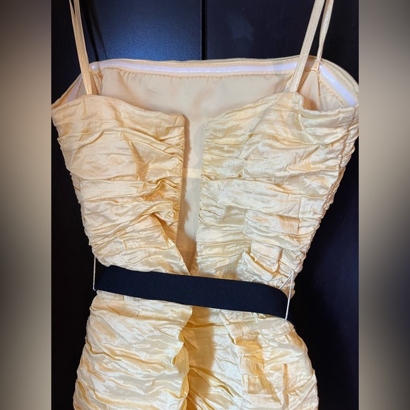 BCBG Strapless Cocktail Party Dress, size 6, yellow - Picture 5 of 6